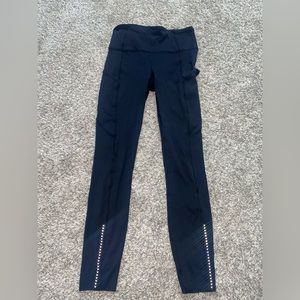 Fast and Free High-Rise 25” Size 4